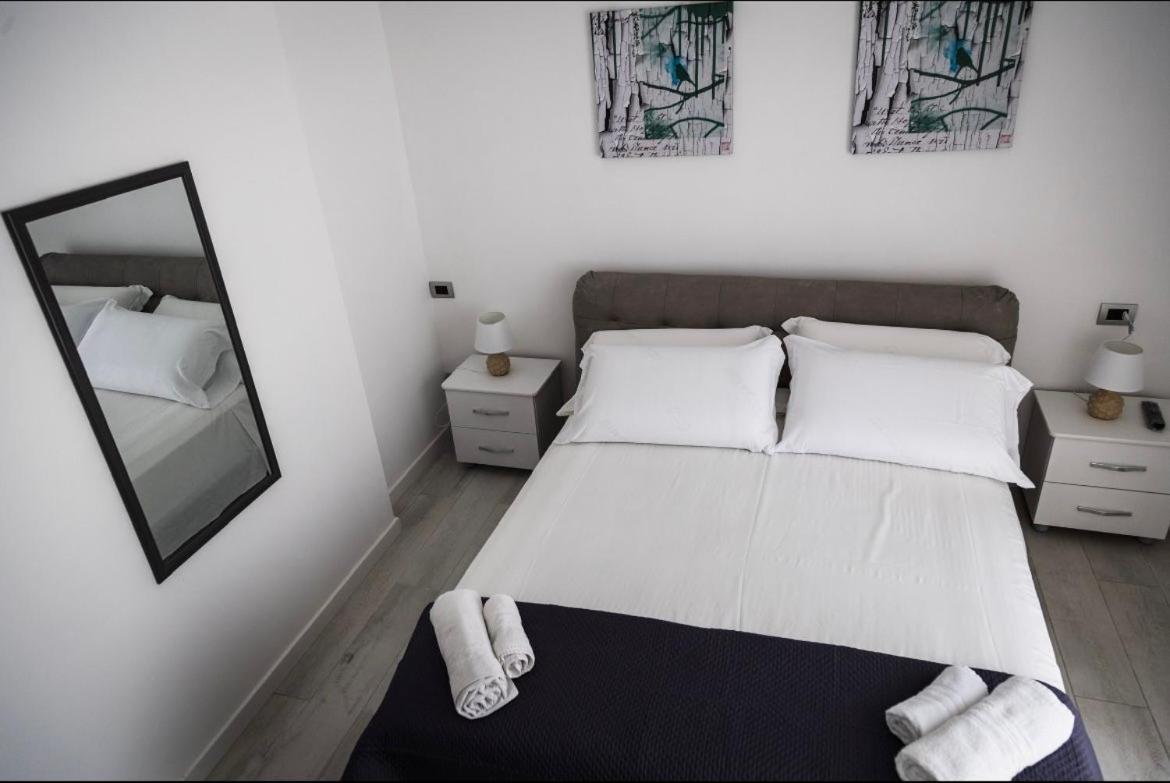 Legami House Hotel Napoli Exterior foto